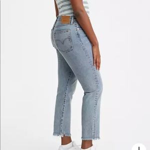 Levi’s wedgie fit ankle women’s jeans
